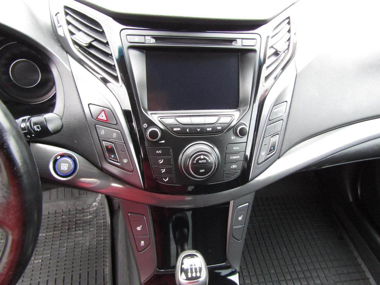 2013 Hyundai I40 - 29