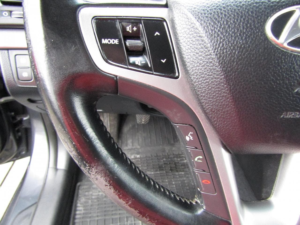 2013 Hyundai I40 - 25