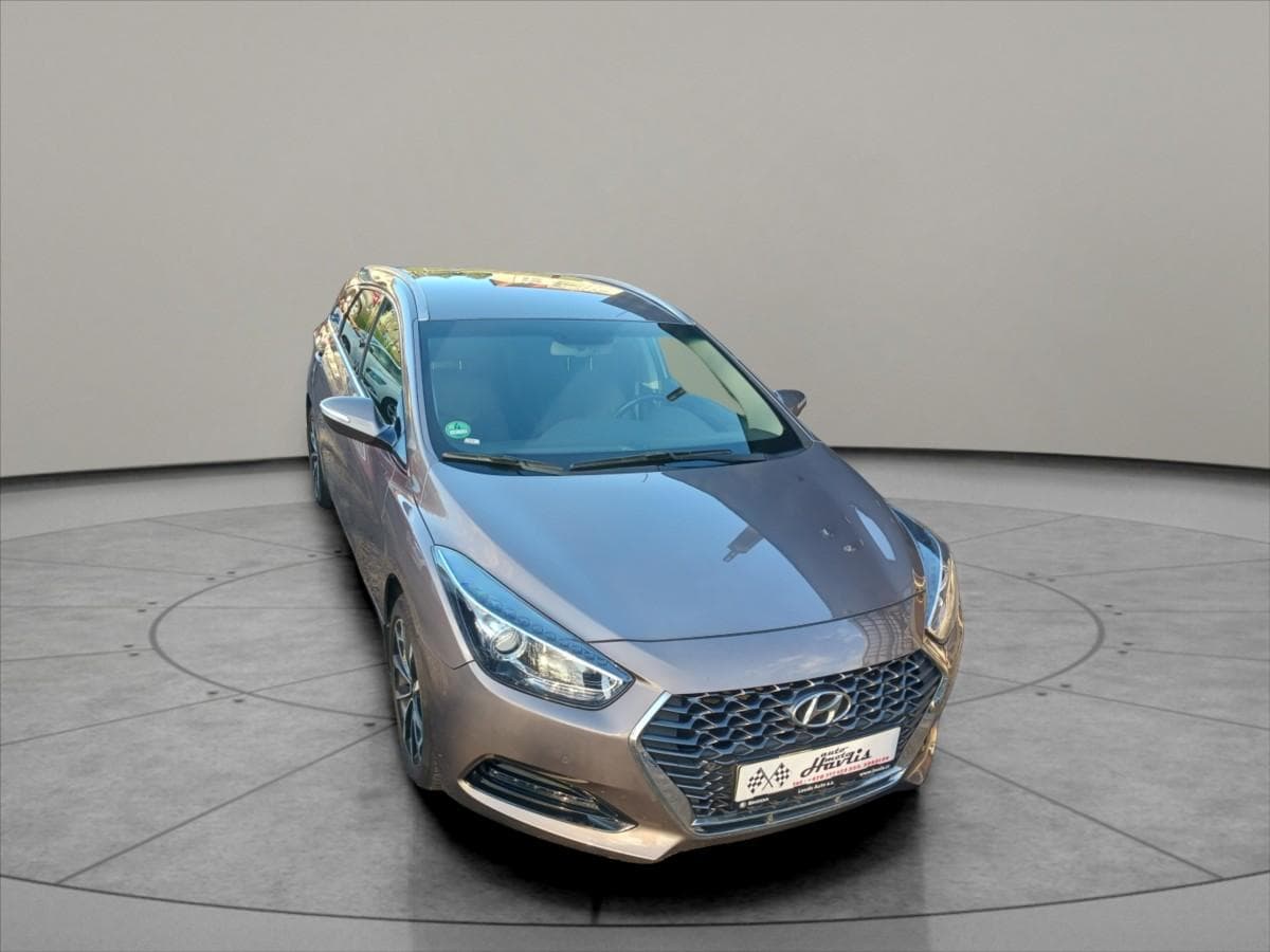 Hyundai I40 - 13