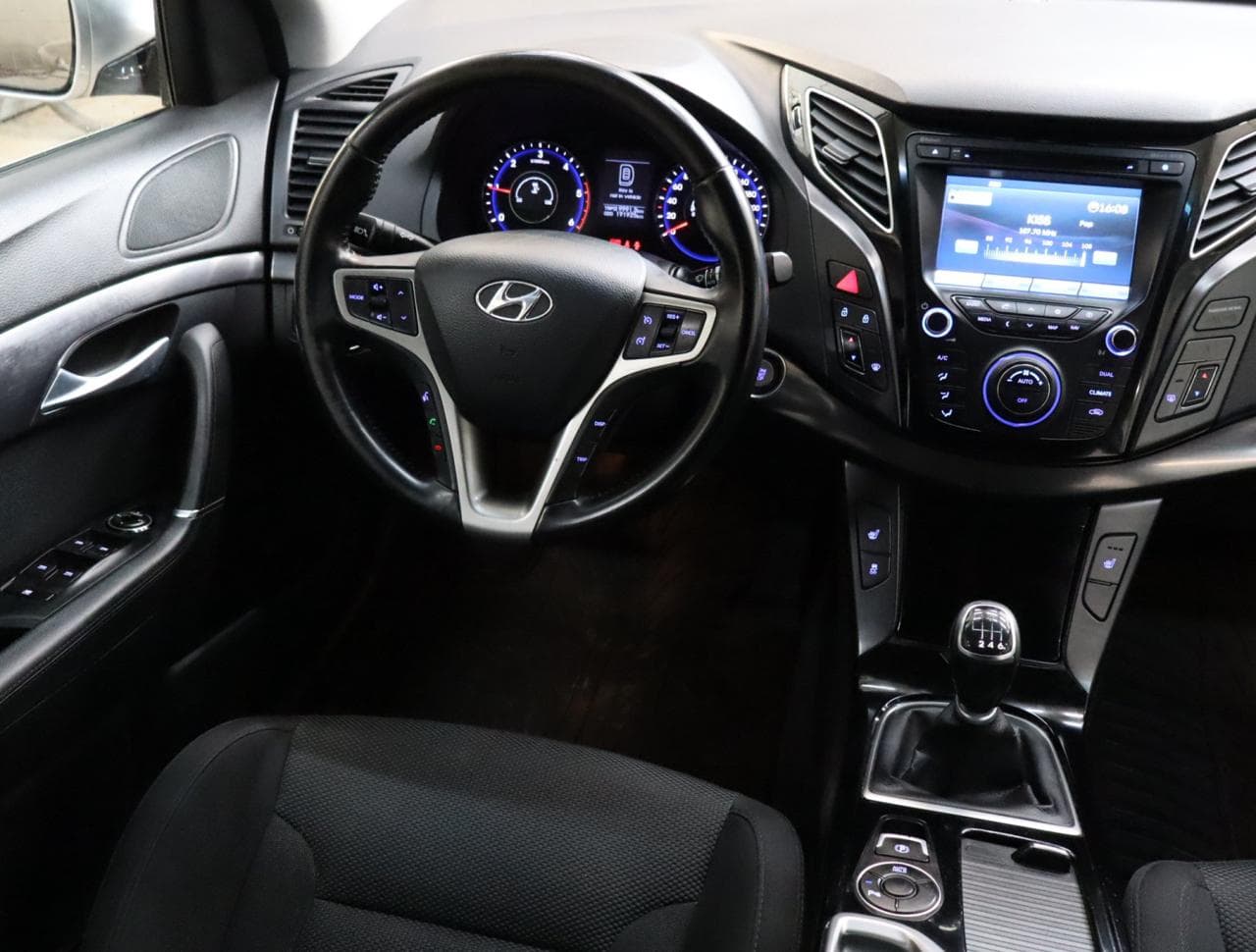 2012 Hyundai i40 - 9