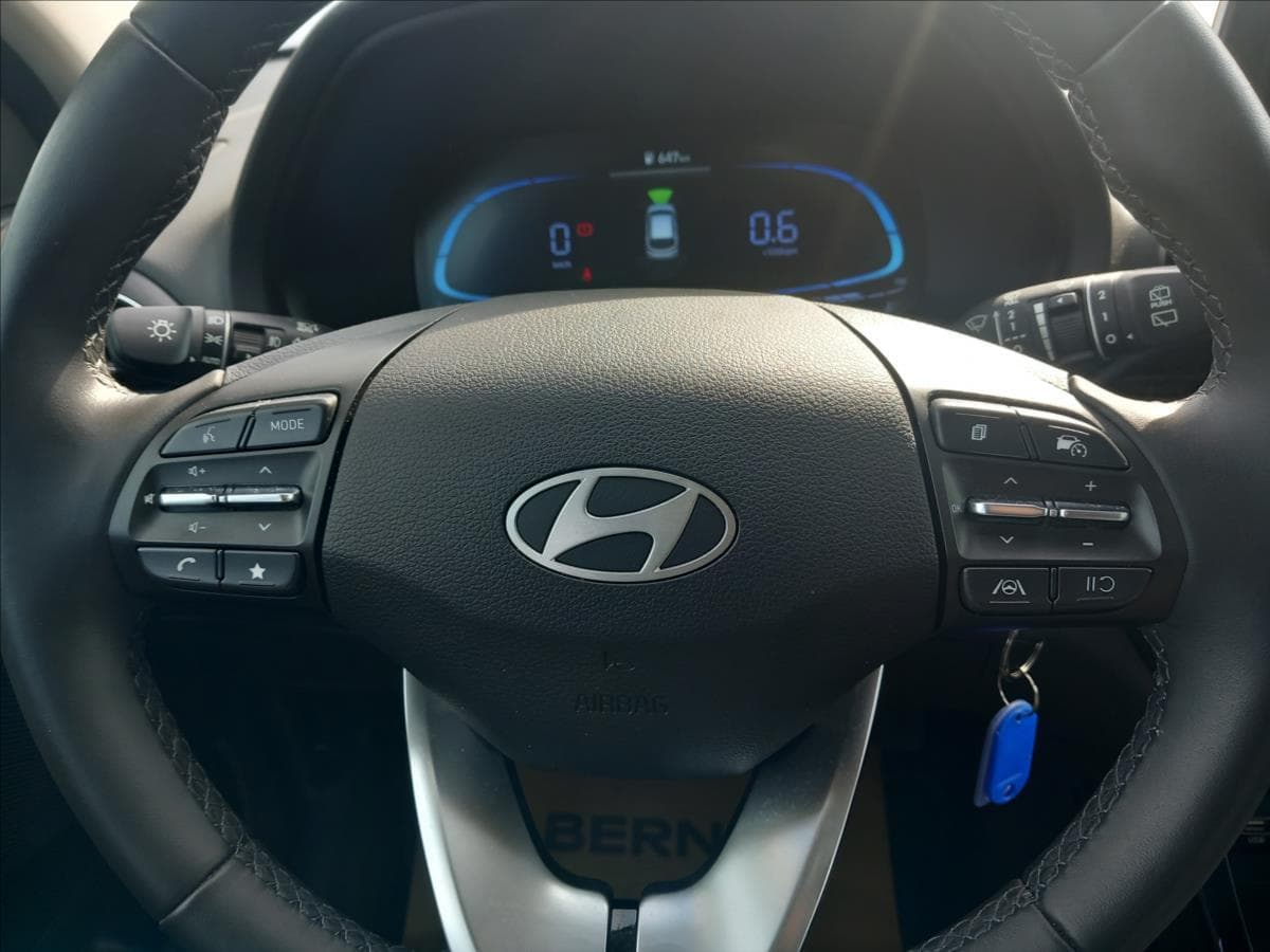 2025 Hyundai i30 - 10