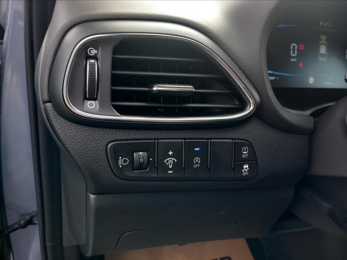 2025 Hyundai i30 - 15