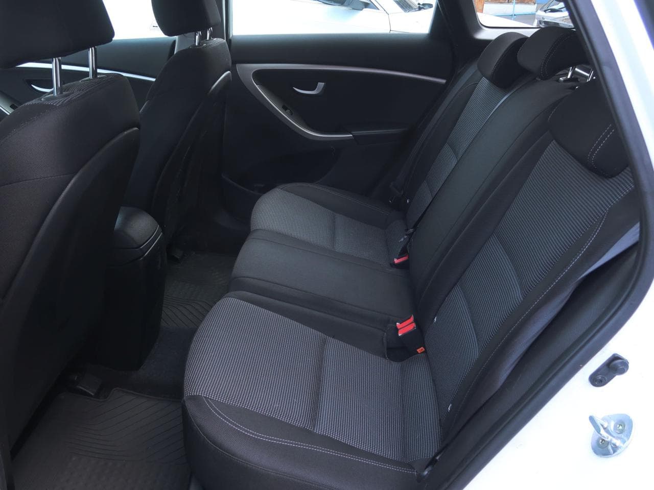 2015 Hyundai i30 - 13