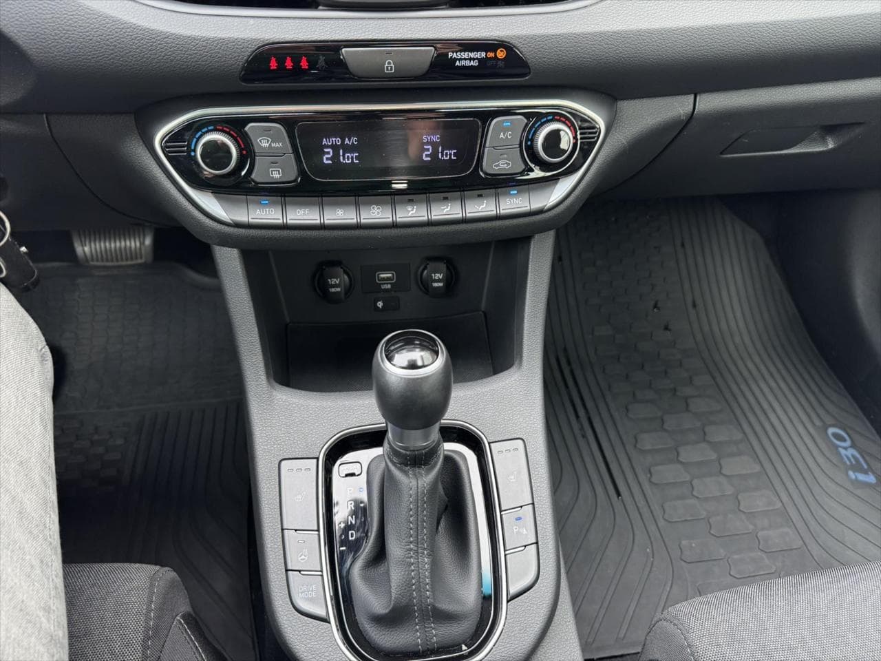 2022 Hyundai i30 - 10