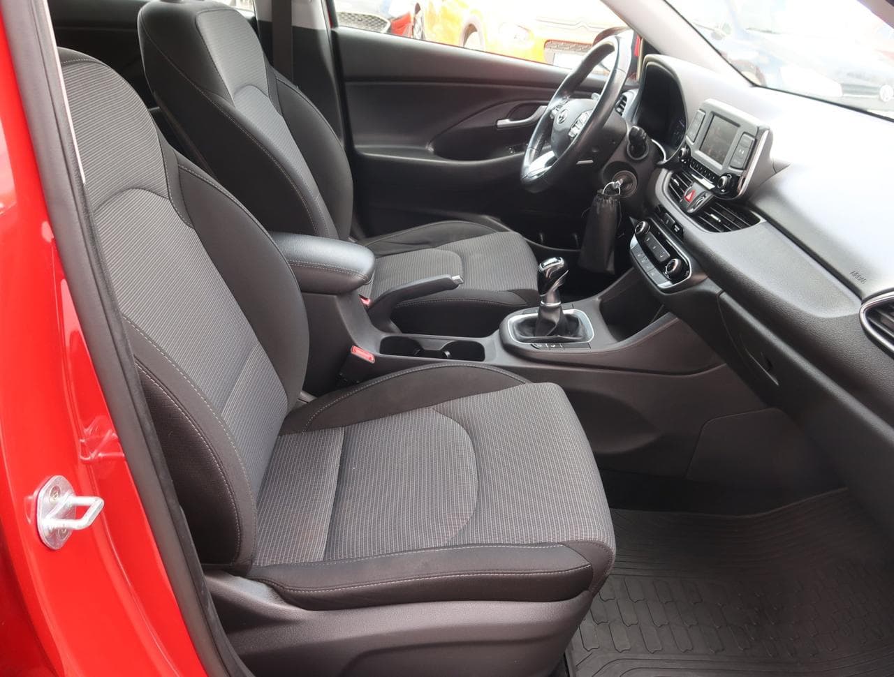 2019 Hyundai i30 - 12