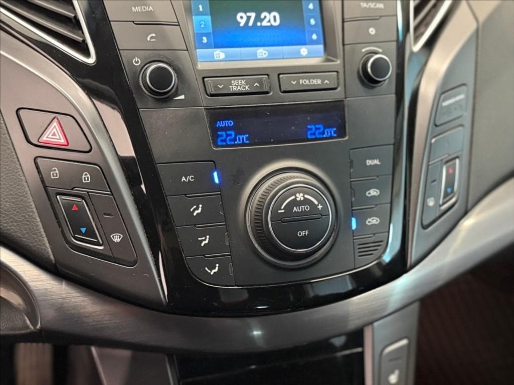 2015 Hyundai I40 - 27