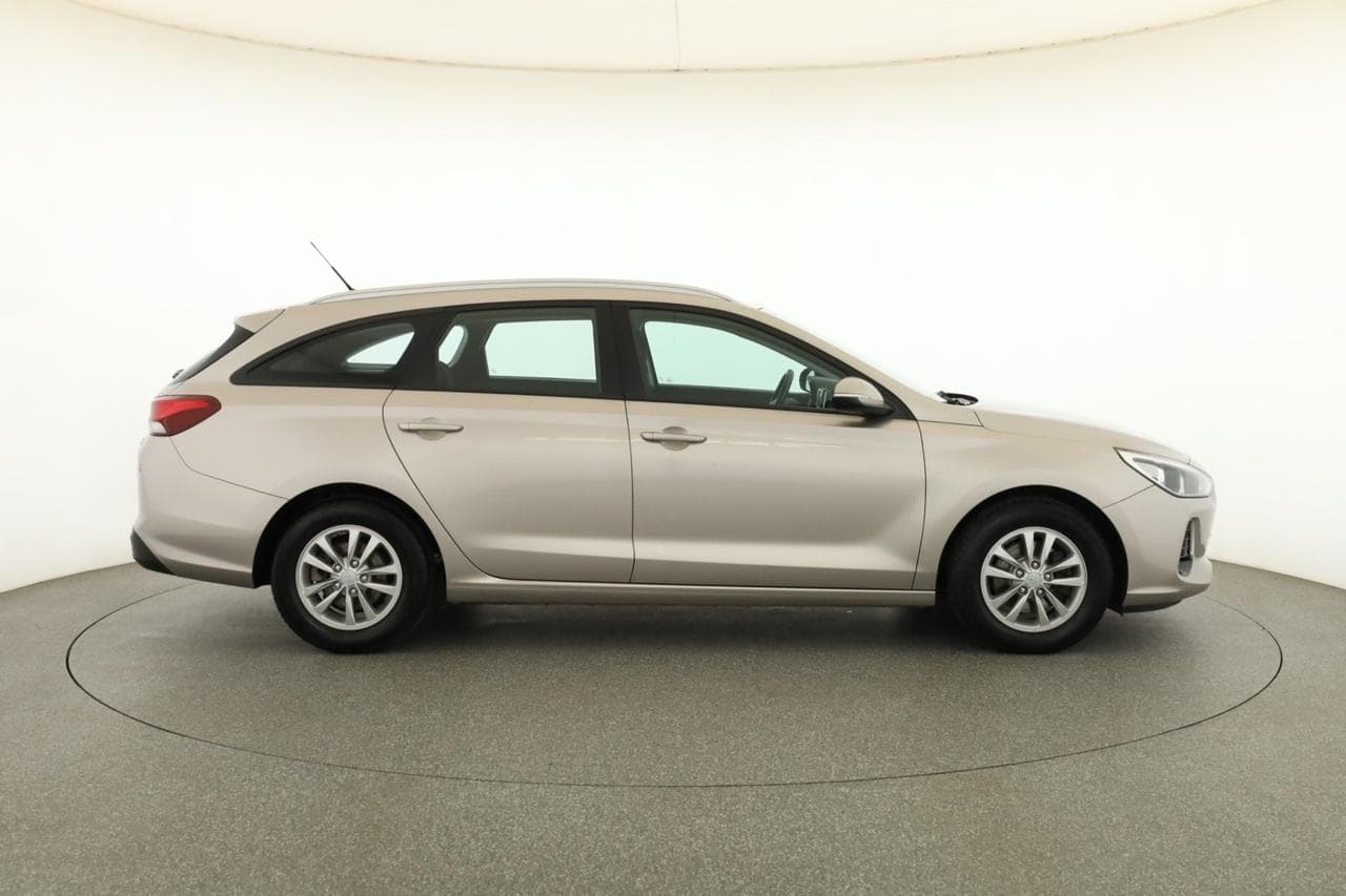 2017 Hyundai i30 - 8