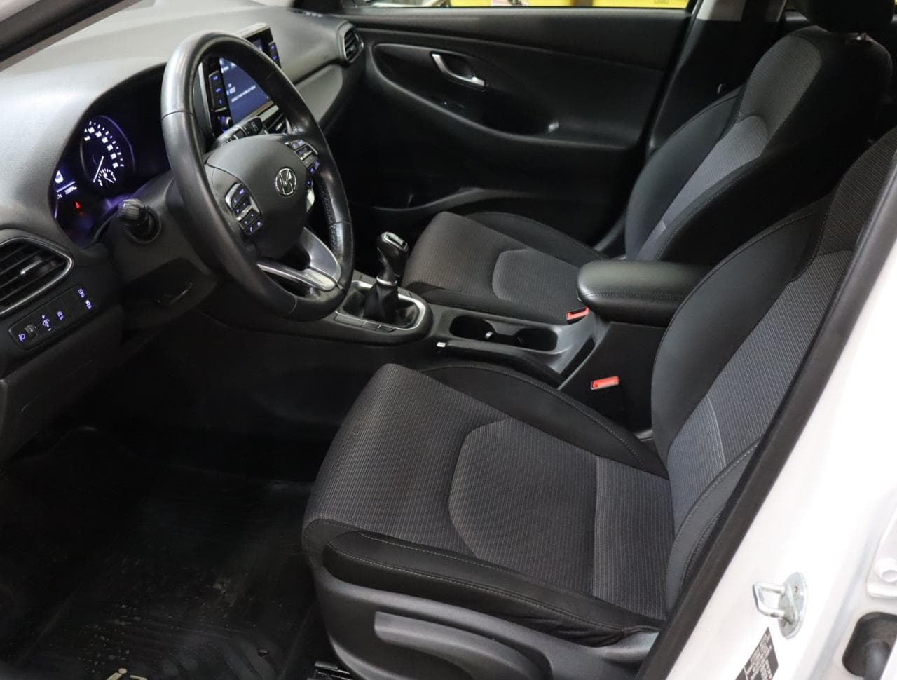 2021 Hyundai i30 - 16