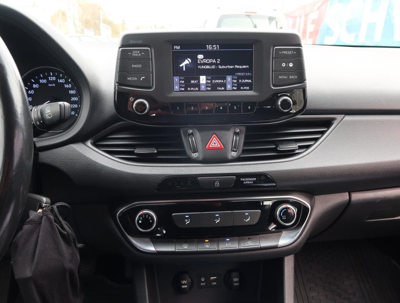 2018 Hyundai i30 - 18