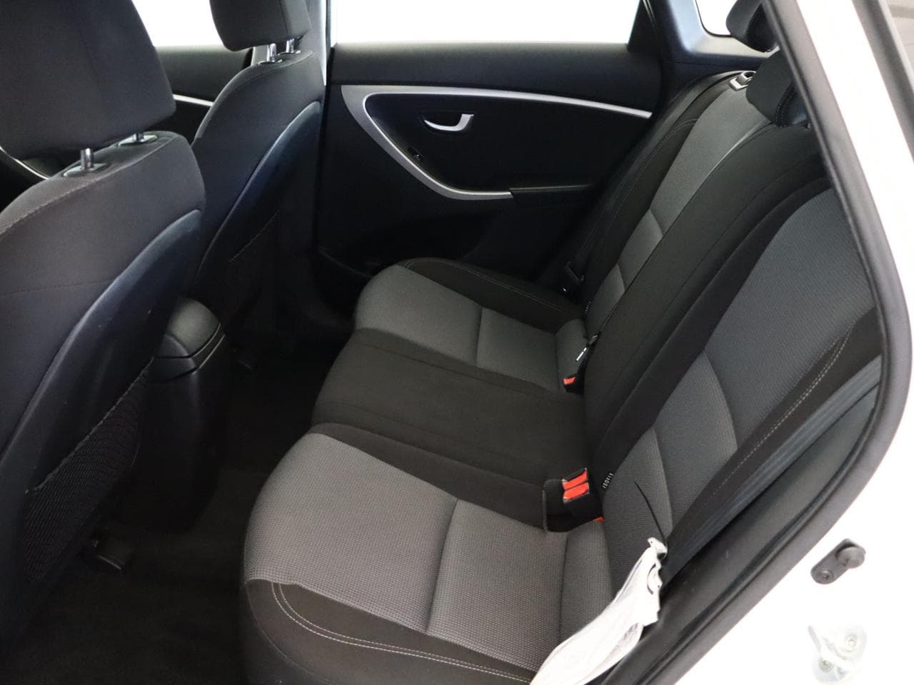 2014 Hyundai i30 - 19