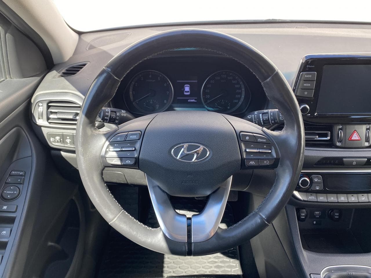 2023 Hyundai i30 - 14