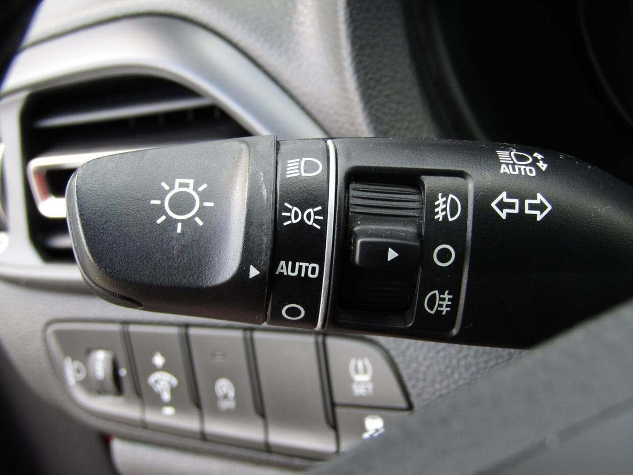 2023 Hyundai i30 - 12