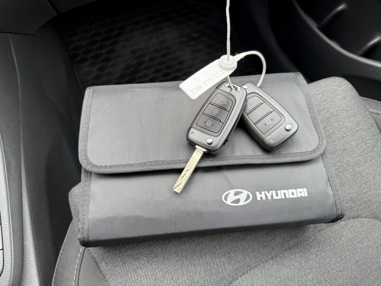 2023 Hyundai i30 - 23