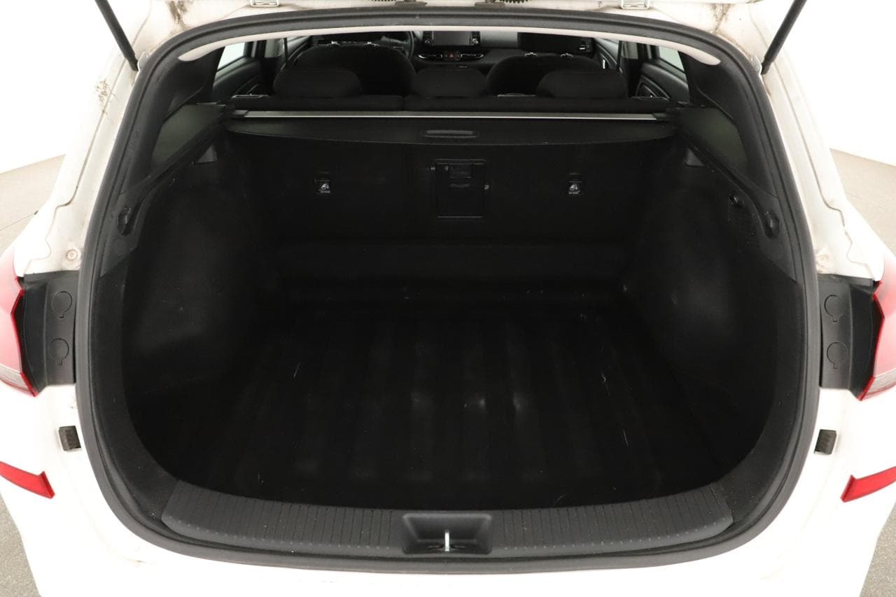 2021 Hyundai i30 - 17