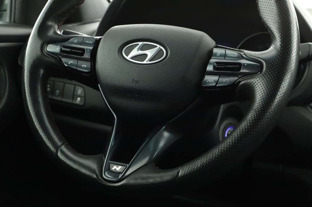 2022 Hyundai i30 - 14