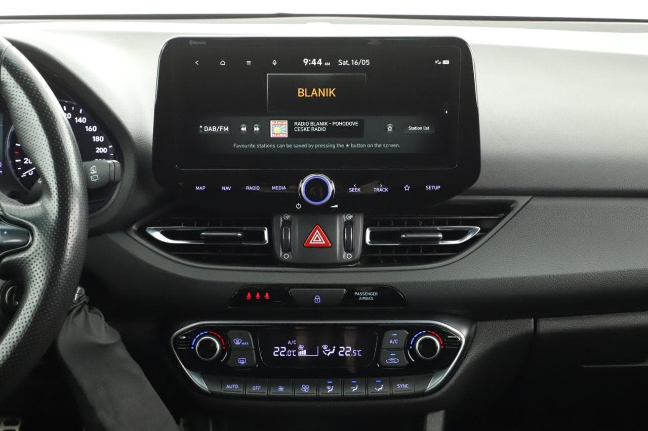 2022 Hyundai i30 - 16