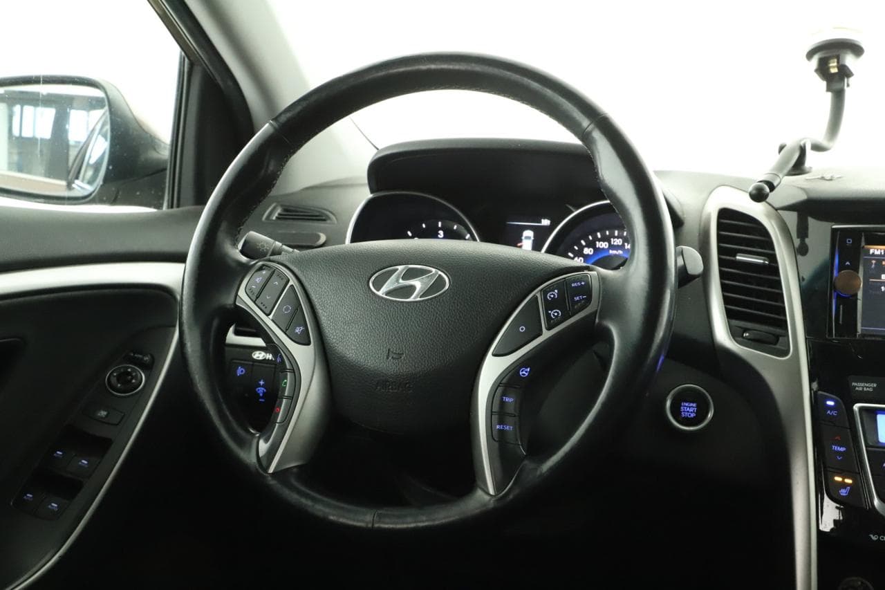2014 Hyundai i30 - 14