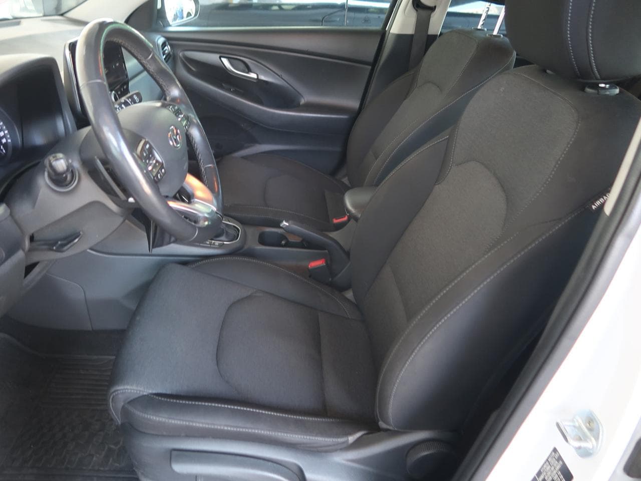 2021 Hyundai i30 - 16