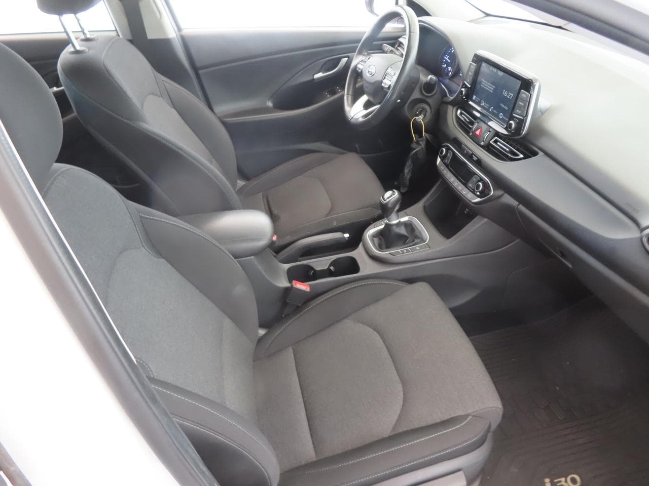 2021 Hyundai i30 - 12