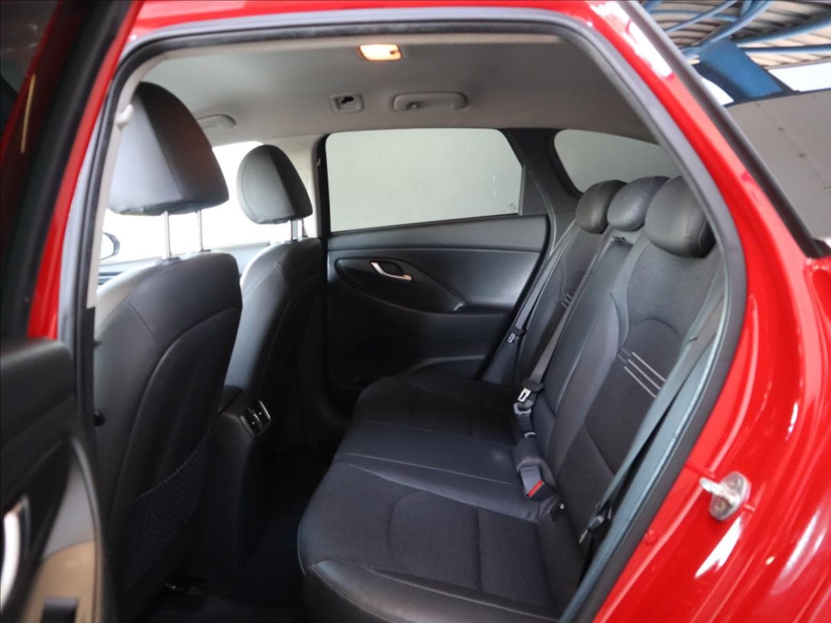 2022 Hyundai i30 - 8