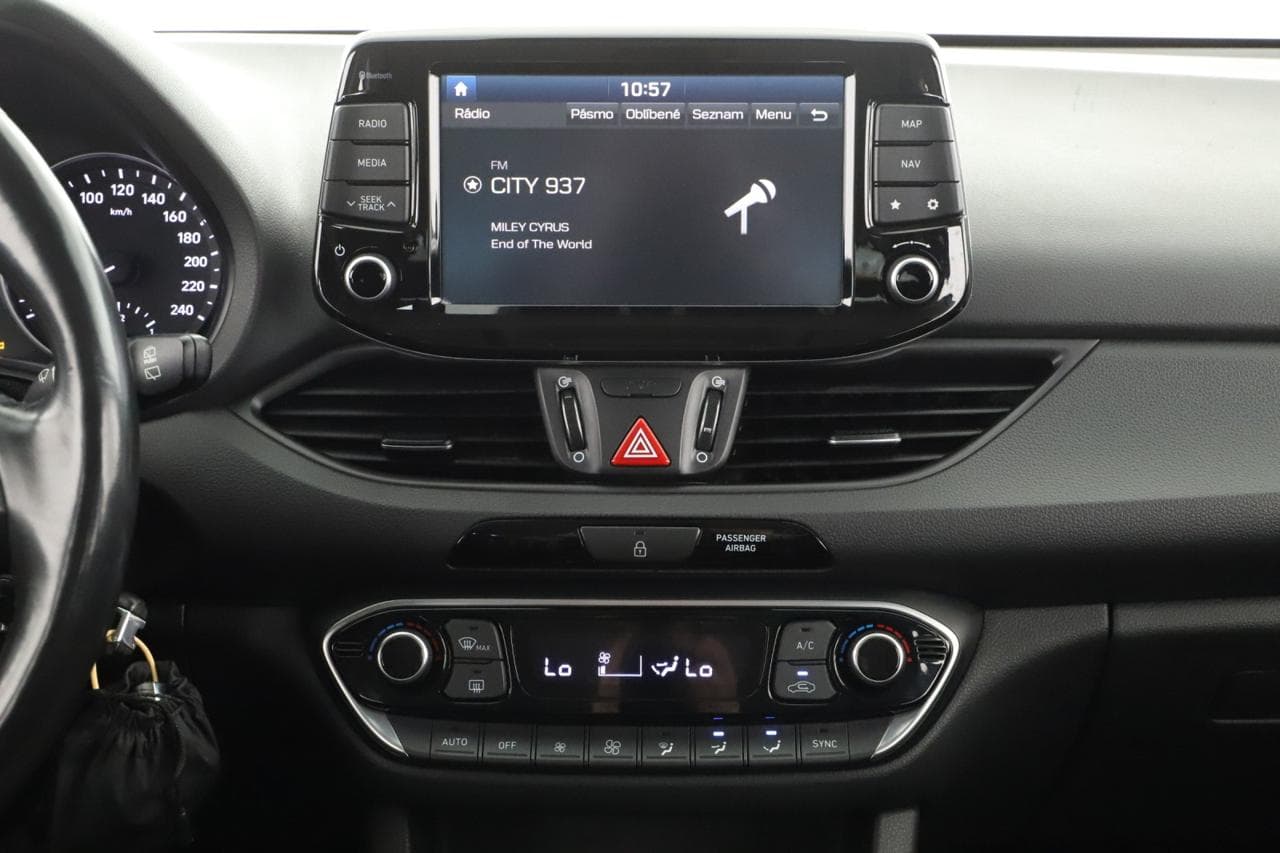 2018 Hyundai i30 - 17