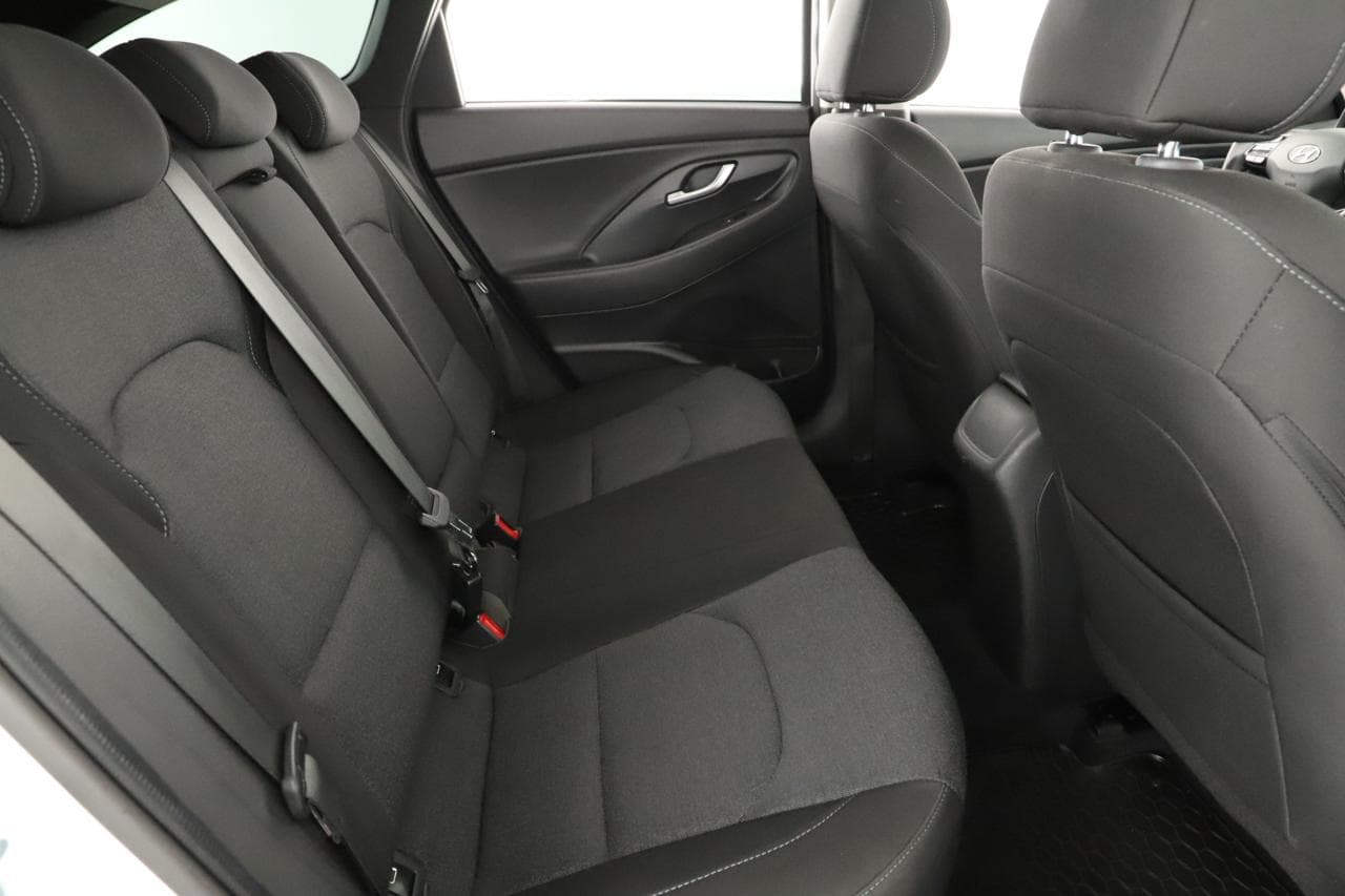 2022 Hyundai i30 - 19