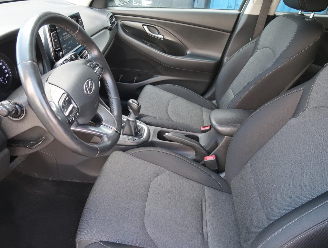 2021 Hyundai i30 - 16