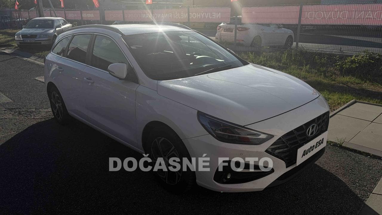 2022 Hyundai i30