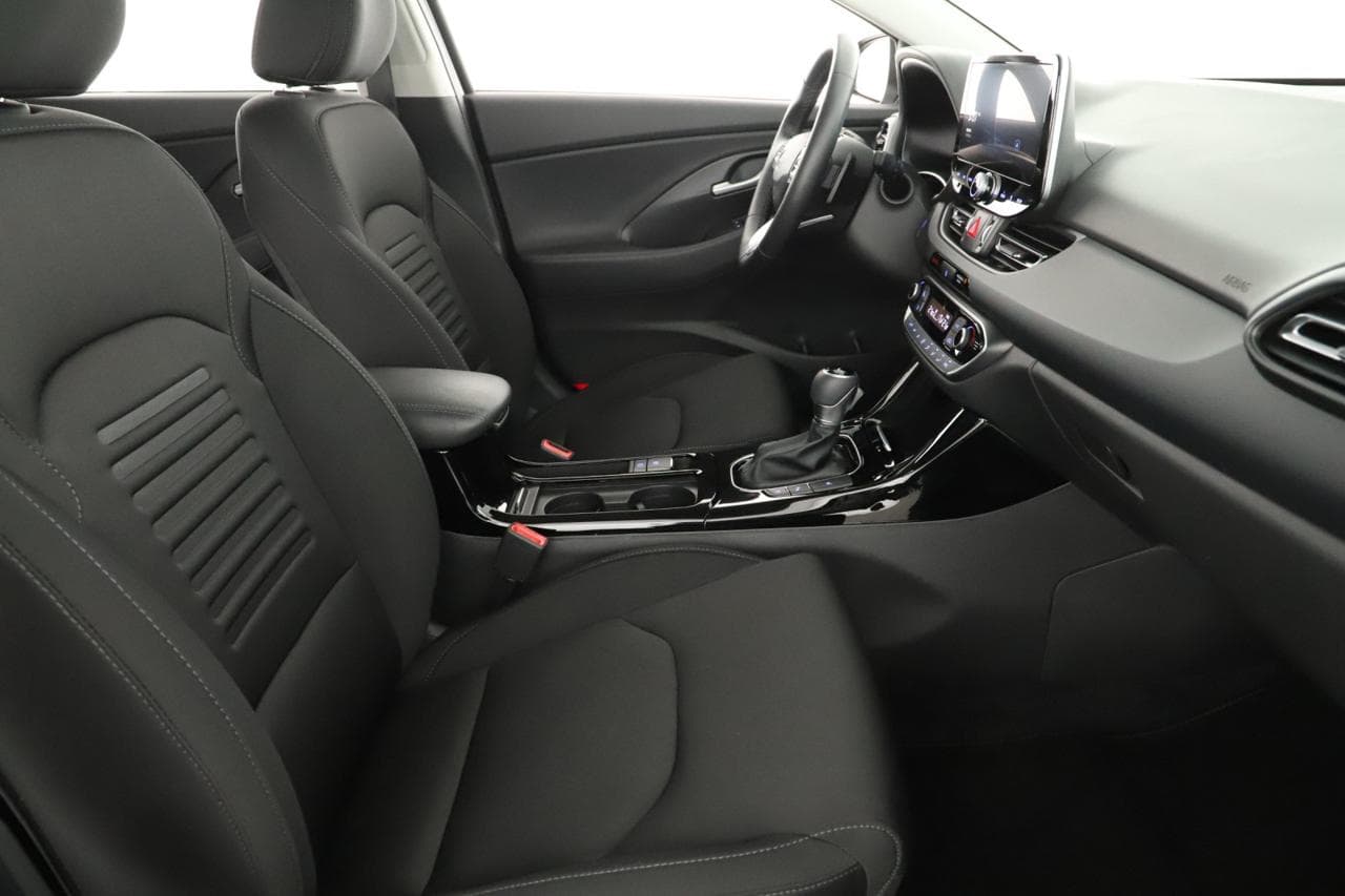 2025 Hyundai i30 - 9