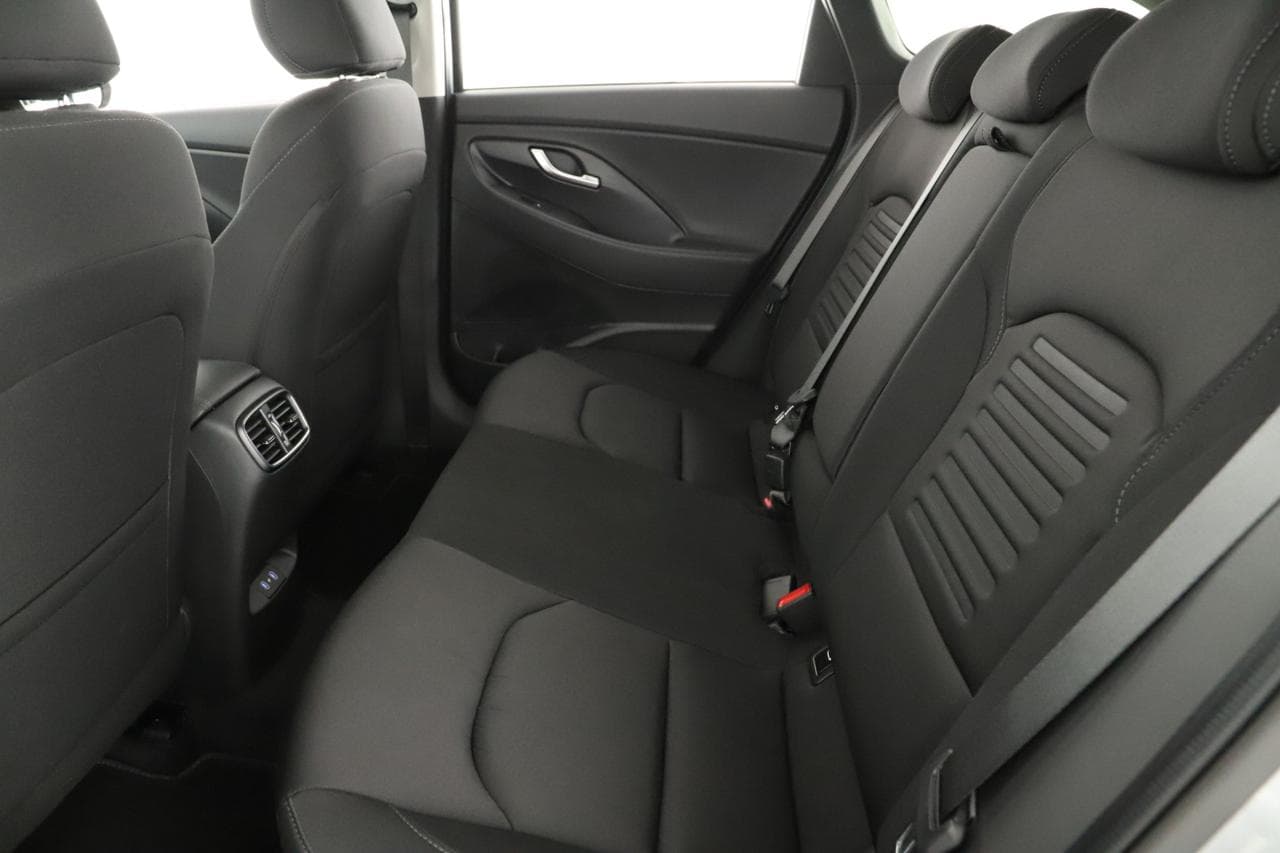 2025 Hyundai i30 - 11