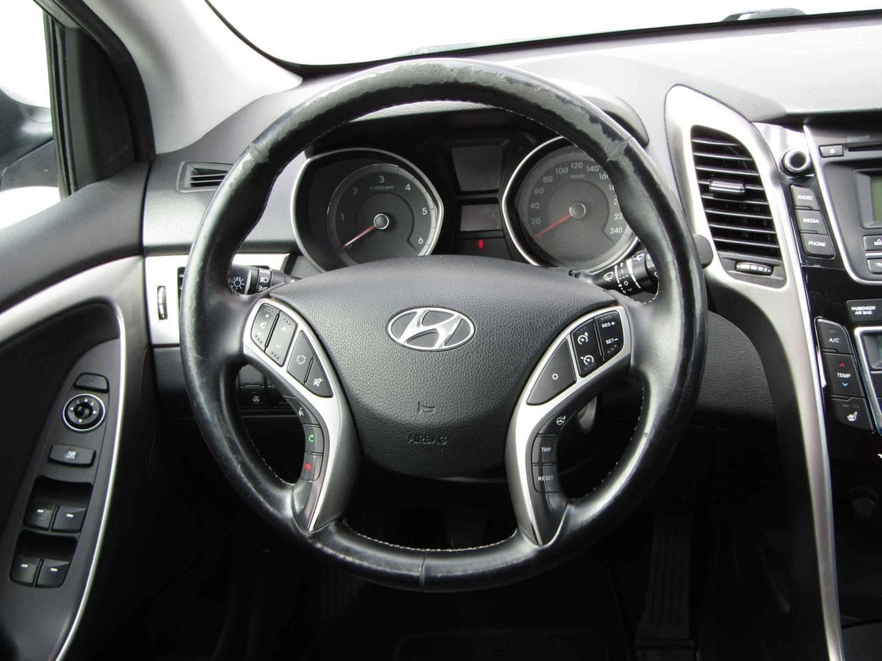2013 Hyundai i30 - 13