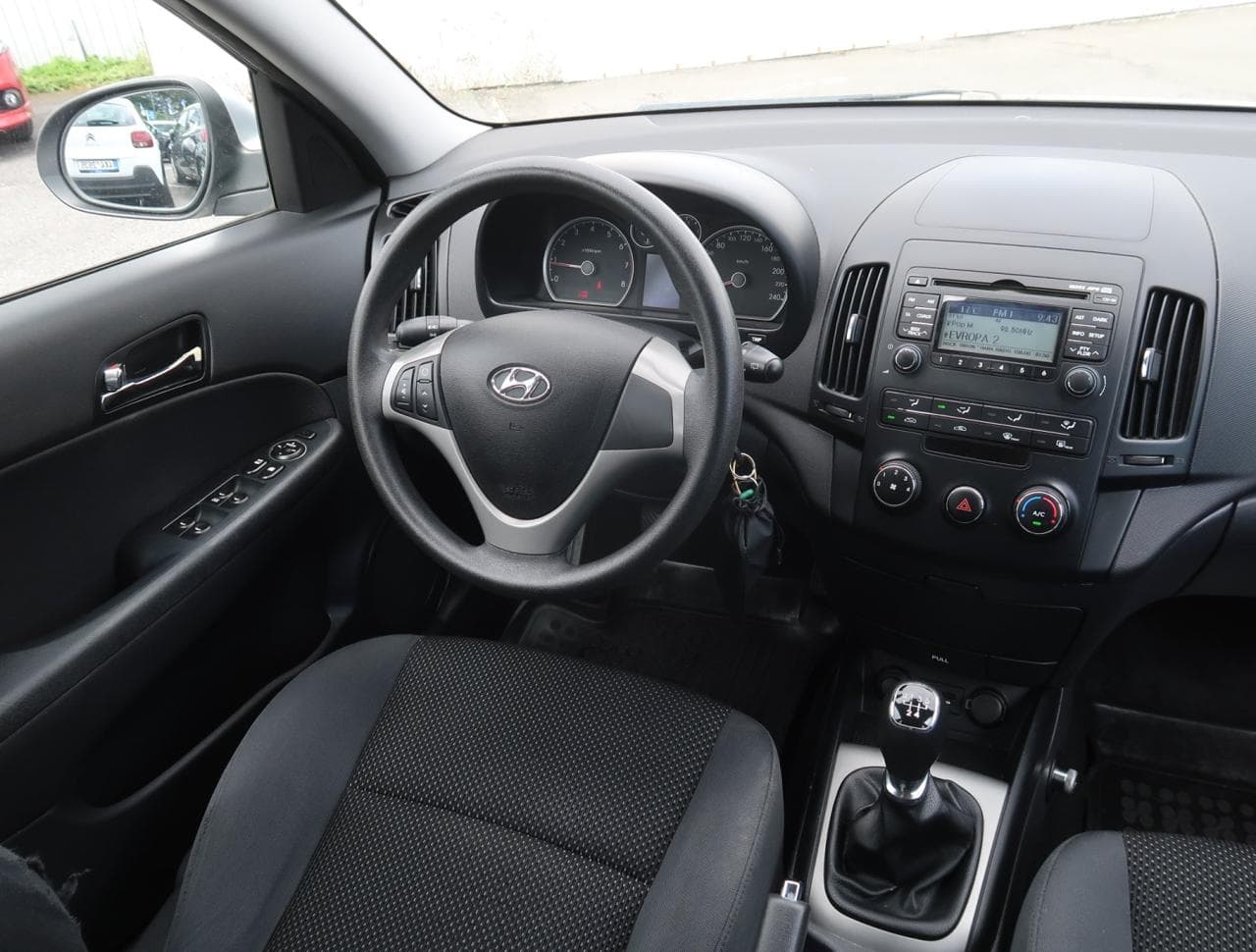2010 Hyundai i30 - 15