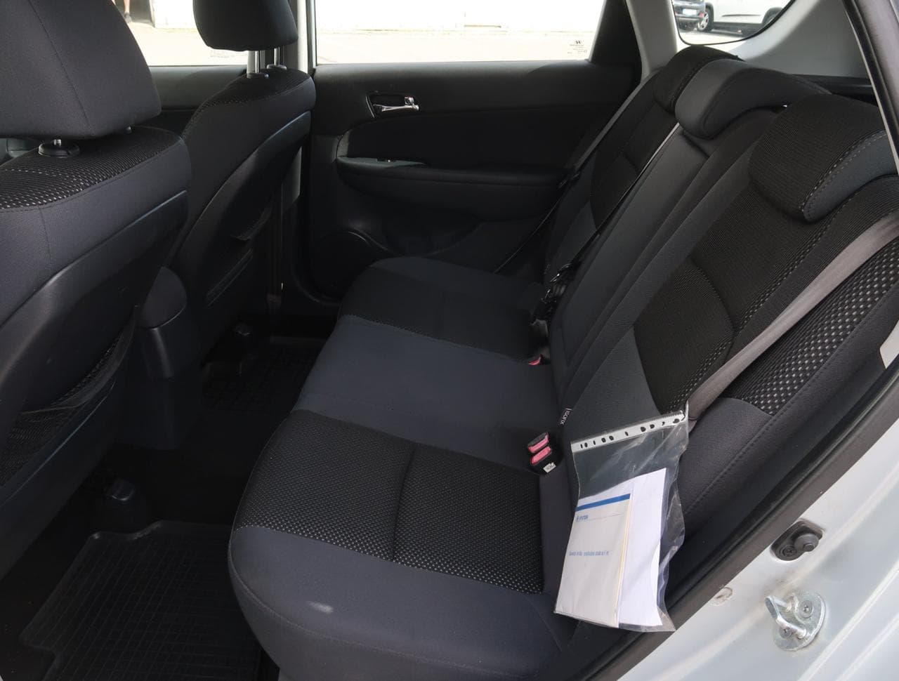 2010 Hyundai i30 - 27