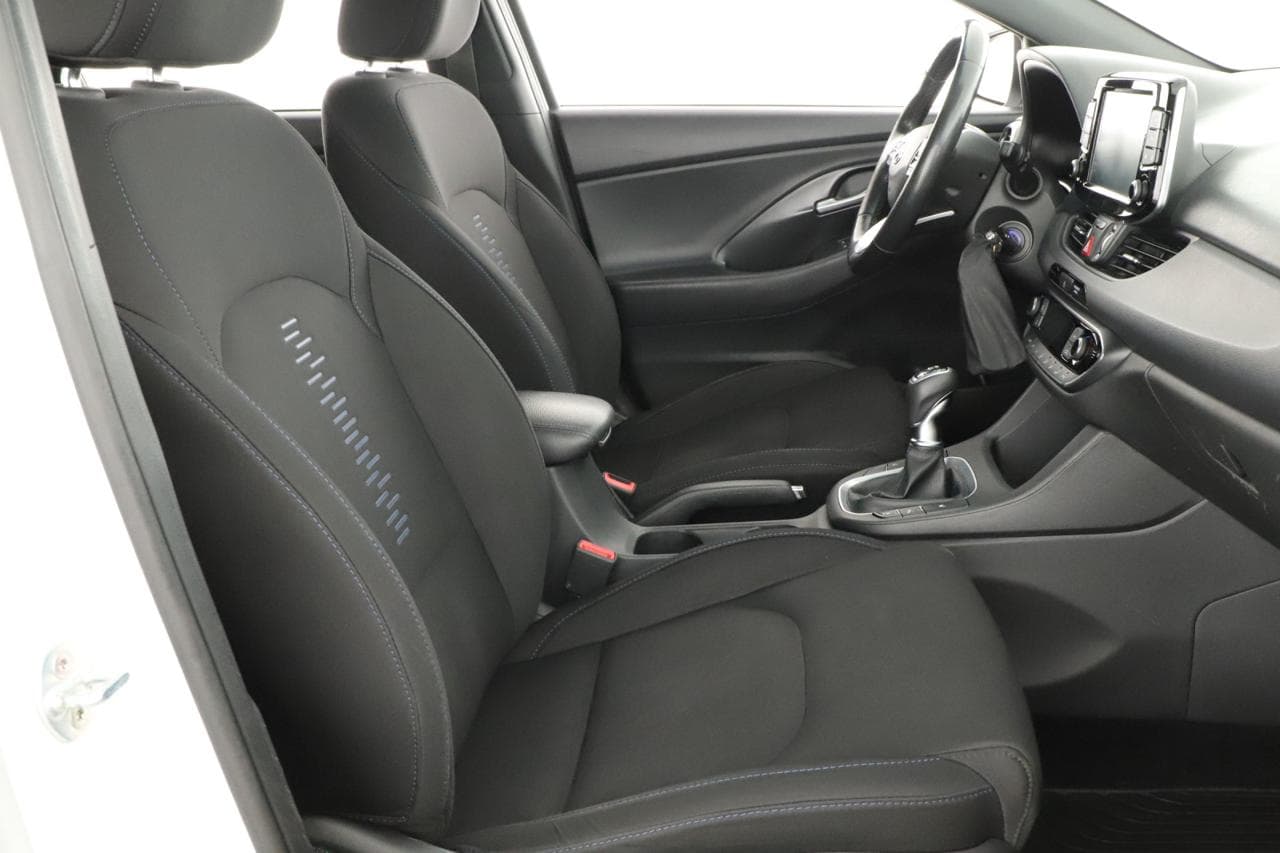 2018 Hyundai i30 - 17