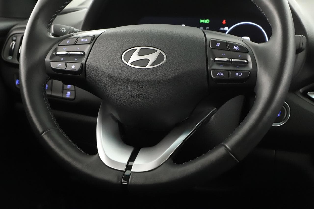 2025 Hyundai i30 - 23