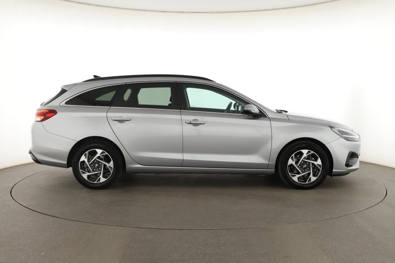 2025 Hyundai i30 - 13