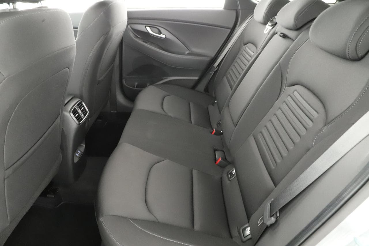 2025 Hyundai i30 - 19