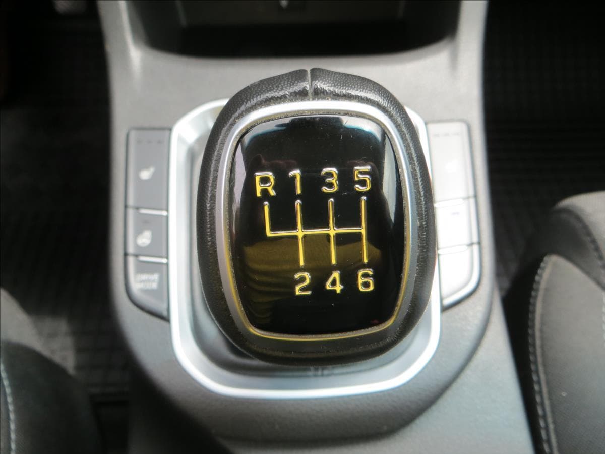 2022 Hyundai i30 - 25