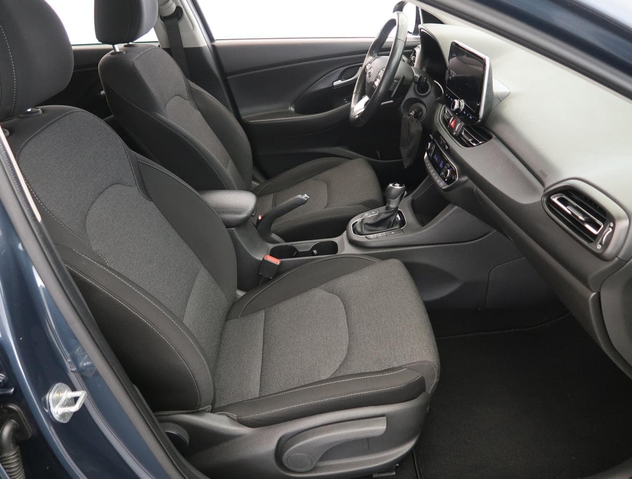 2021 Hyundai i30 - 23