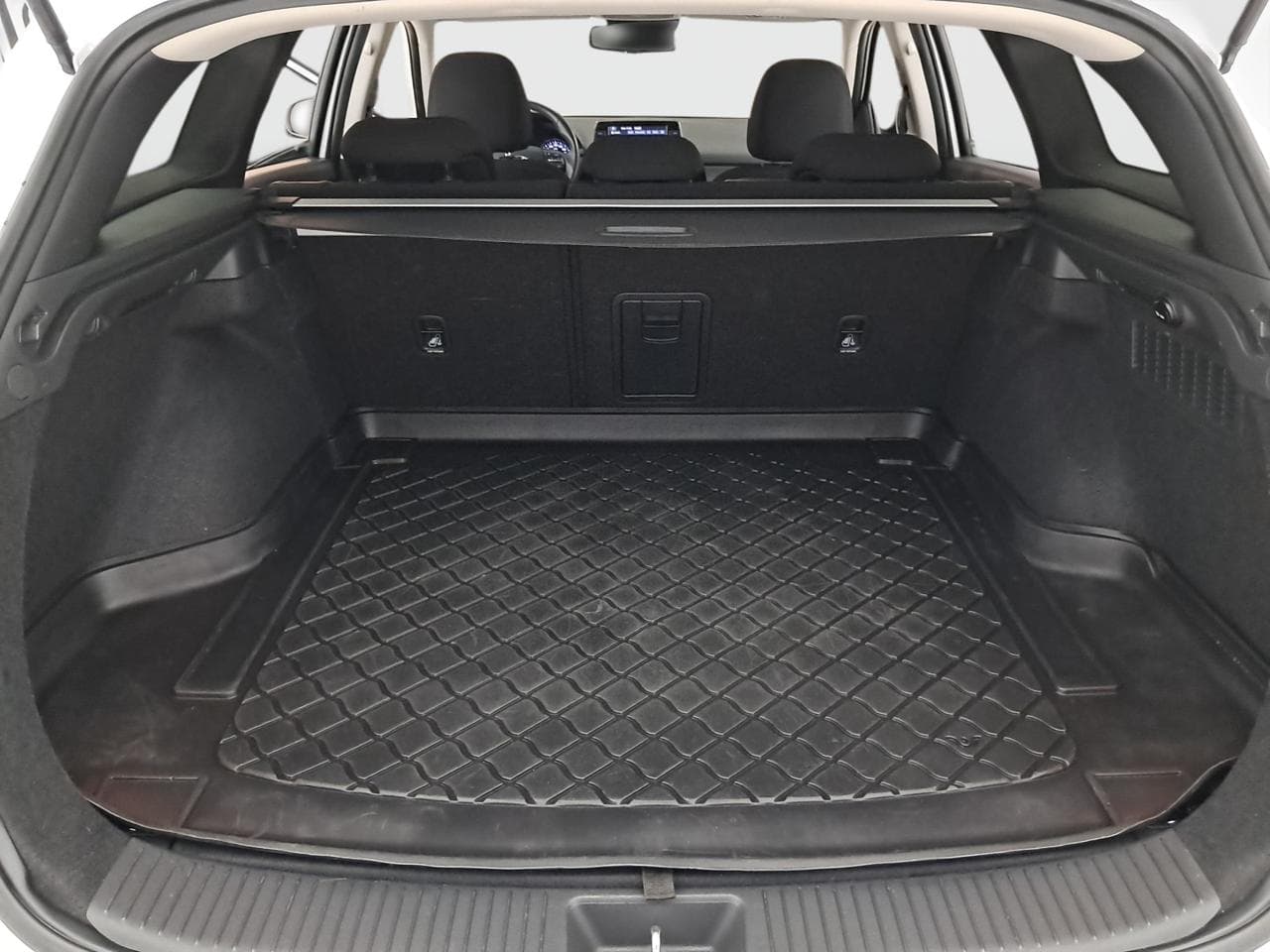 2022 Hyundai i30 - 31