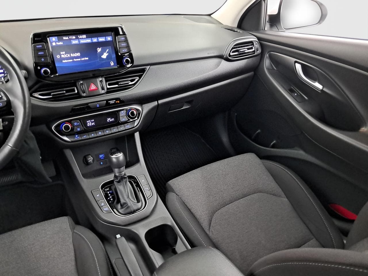 2022 Hyundai i30 - 14