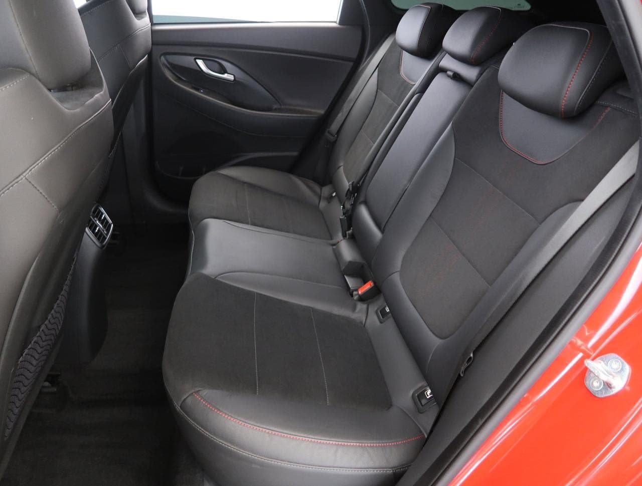 2023 Hyundai i30 - 23
