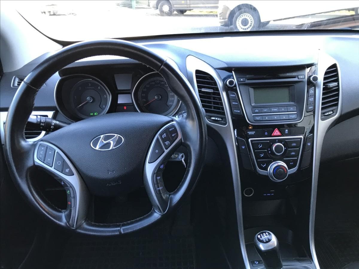 2015 Hyundai i30 - 13