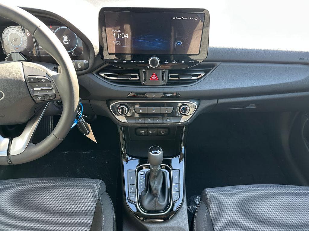 2026 Hyundai i30 - 19