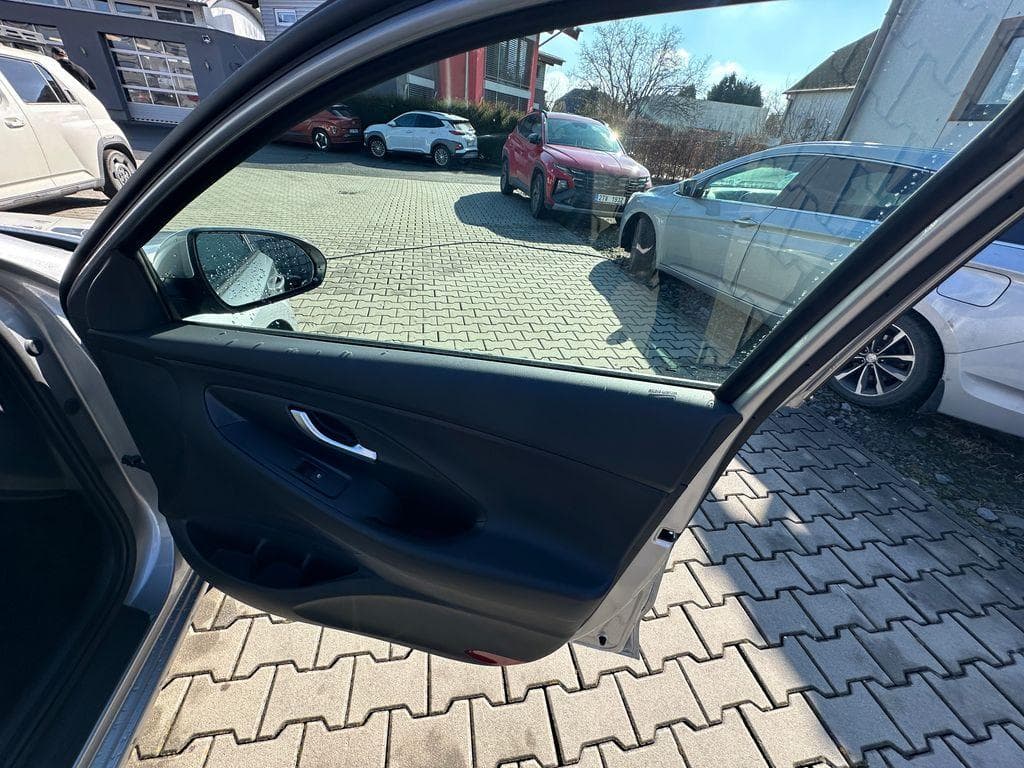 2026 Hyundai i30 - 33