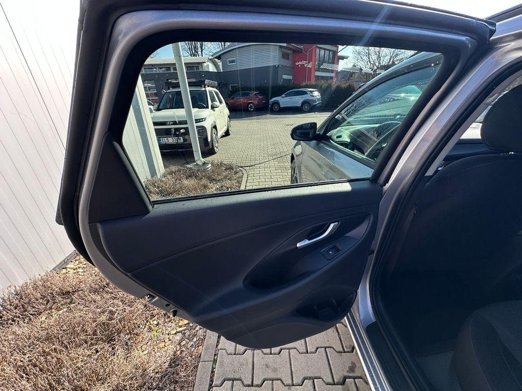 2026 Hyundai i30 - 25