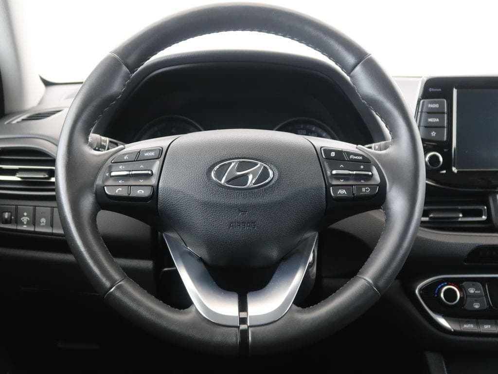 2022 Hyundai i30 - 14