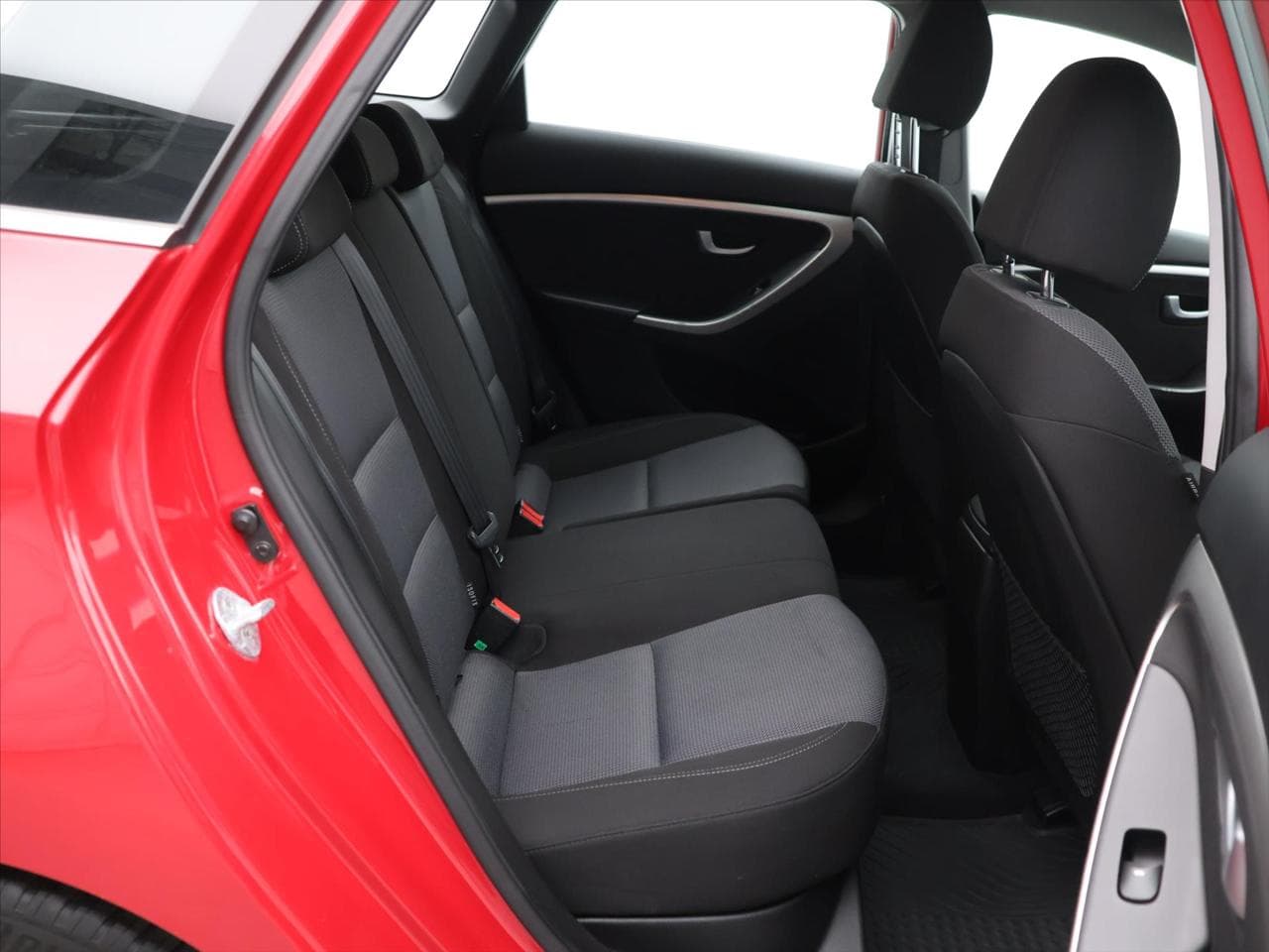 2015 Hyundai i30 - 13