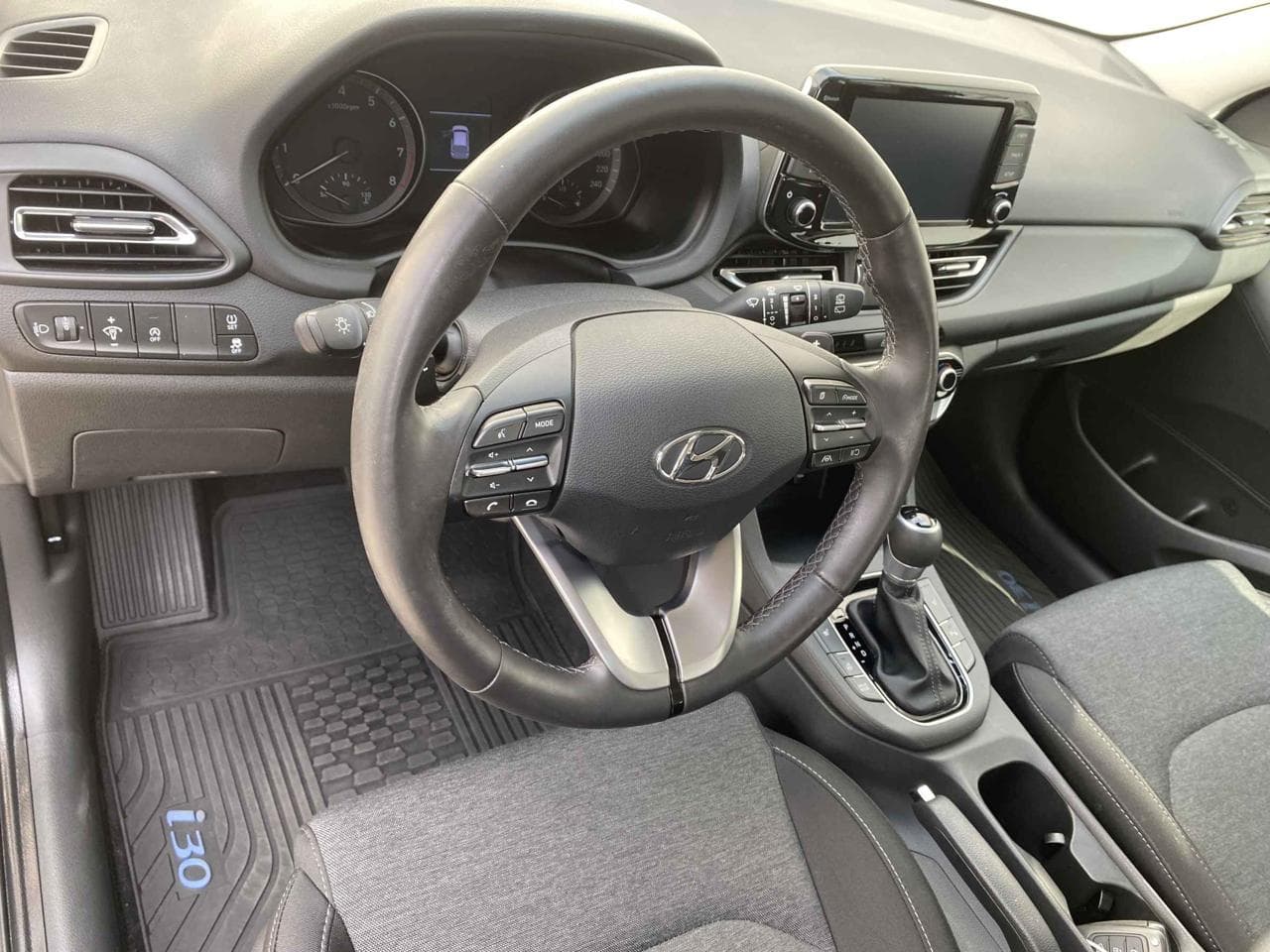 2023 Hyundai i30 - 17