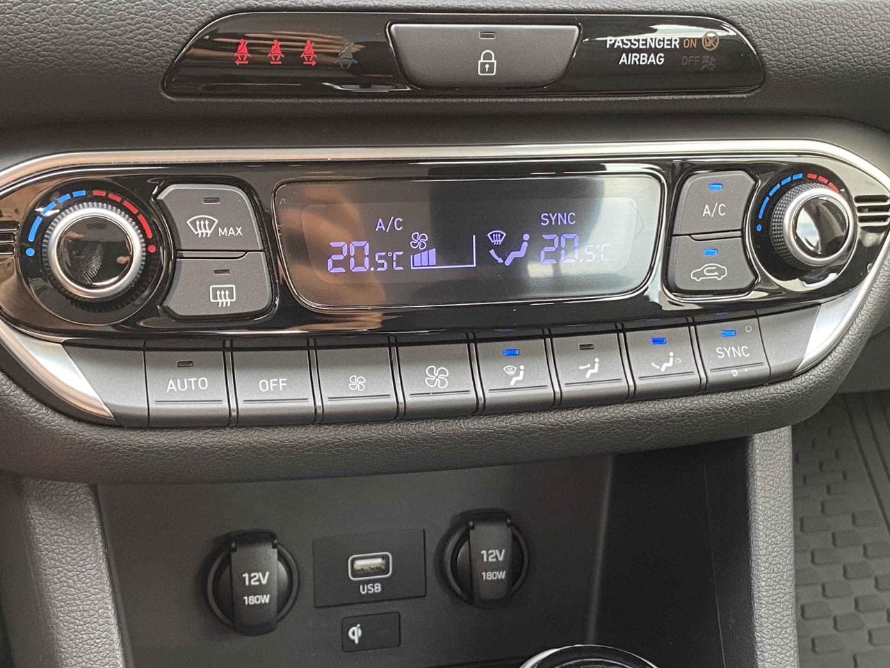 2023 Hyundai i30 - 22